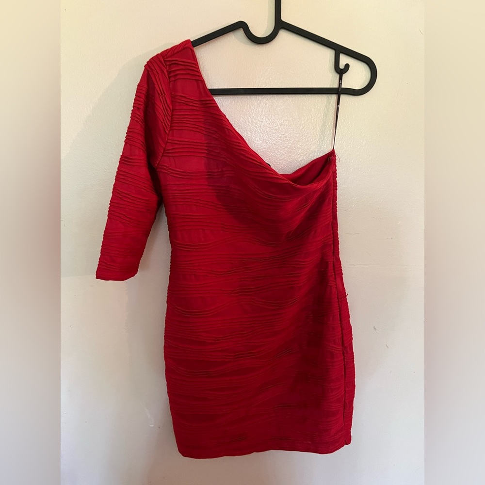 FOREVER21 1 sleeved dress